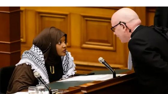 Ontario legislature keffiyeh ban loosened, but not overturned