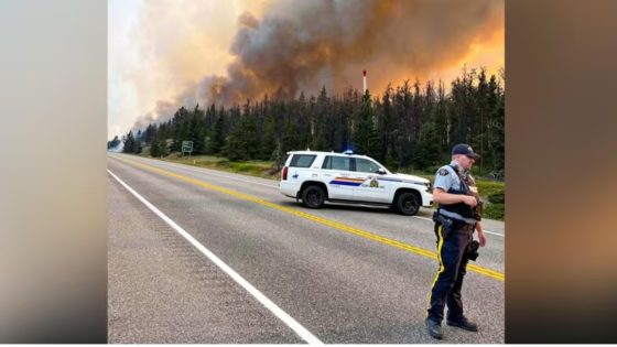 Wildfire that forced evacuation of Jasper National Park now within 12 km of townsite