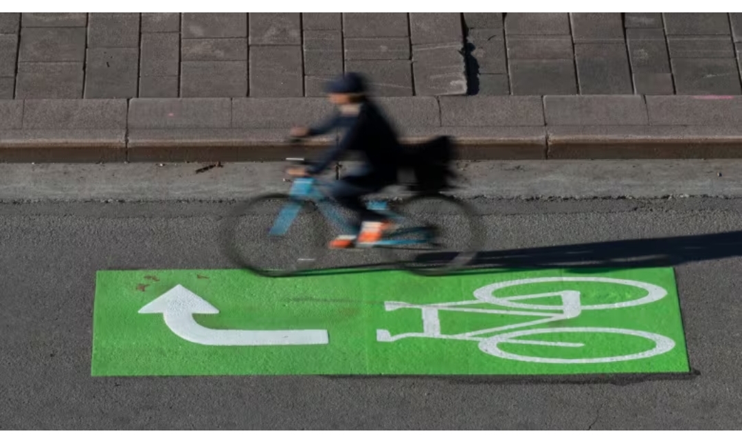 Ontario says bike lanes cause gridlock. These people don’t roll with that