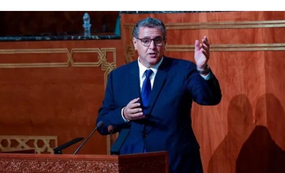 Akhannouch Sparks Backlash, Says Moroccans Should ‘Thank God’ for Tomatoes in Response to Economic Woes