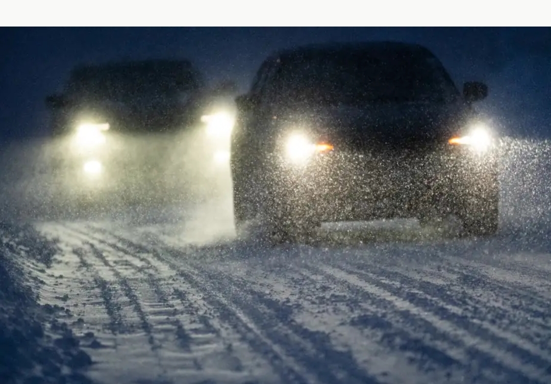 Montrealers: stay home today and tomorrow, city says in midst of snow dump encore