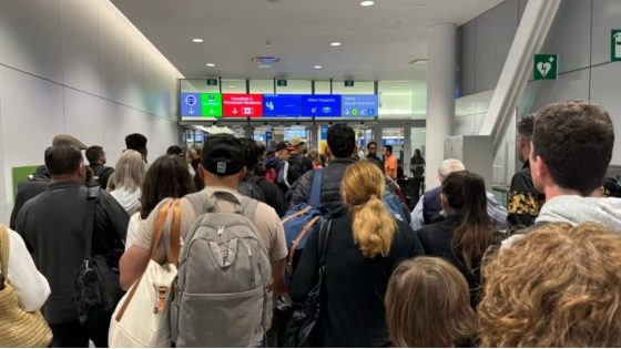 Border agency says system outage now resolved after some delays at major airports