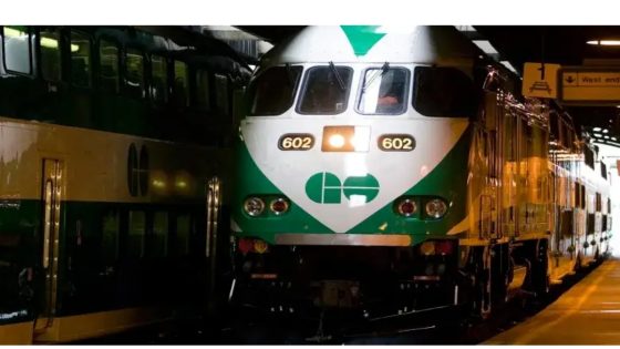 Metrolinx halts service on Milton GO line, at Hamilton GO station