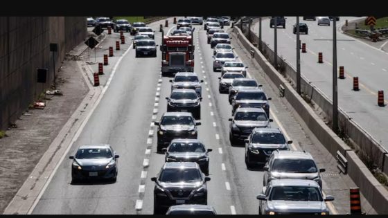 Toronto workers have longest commutes in Canada: StatsCan