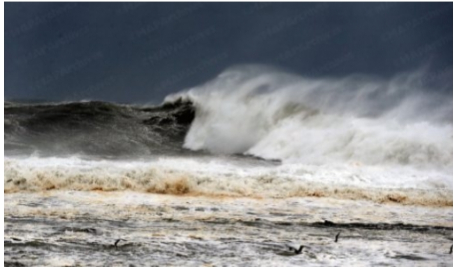 Rough Sea Conditions Expected from Friday along Atlantic, Mediterranean Coasts