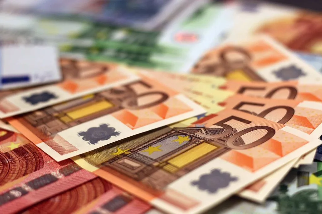 Morocco Reportedly Raises €2.25 Billion in International Bond Sale