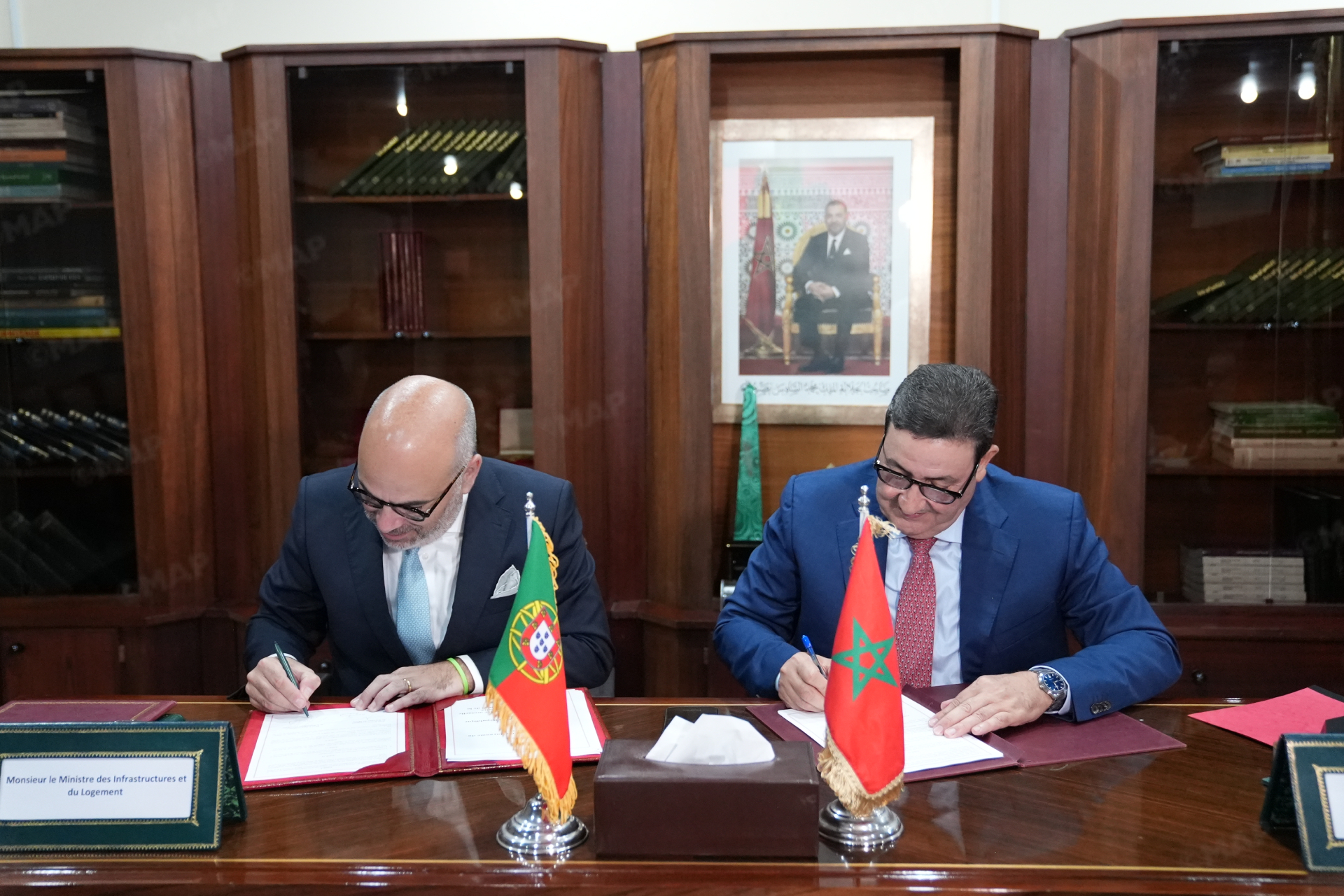 Morocco, Portugal Sign New Driver’s License Recognition Agreement